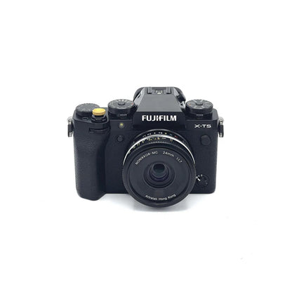 PHOTTIX x ARTRA LAB NONIKKOR-MC 24mm F1.7 1980’s (APS-C)