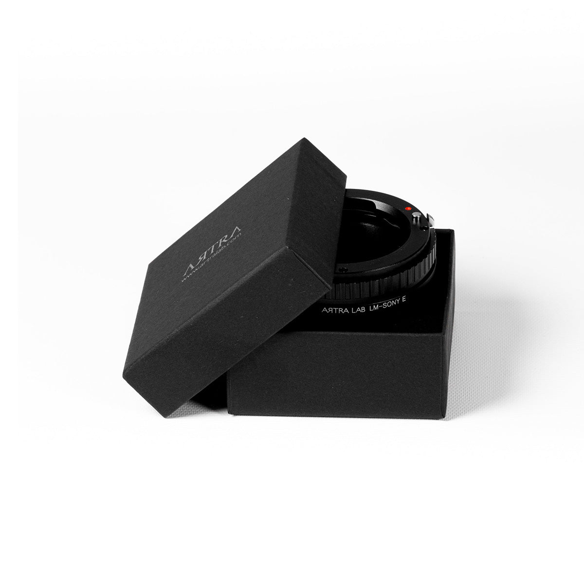 PHOTTIX x ARTRA LAB Leica M Mount to Sony E Mount Body Macro Adapter (Aluminum) / Close Focus Adapter